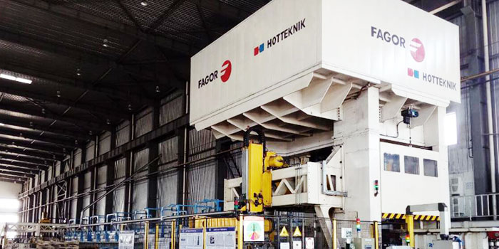 浙江博匯-汽車配件熱成型壓機及模具冷卻系統