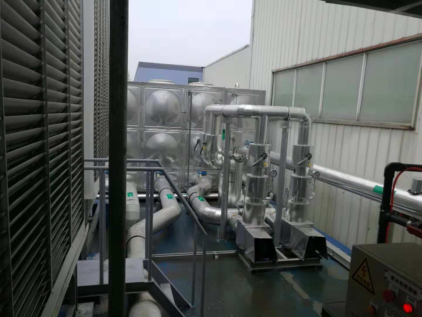 塑膠冷卻水系統-愛彼思