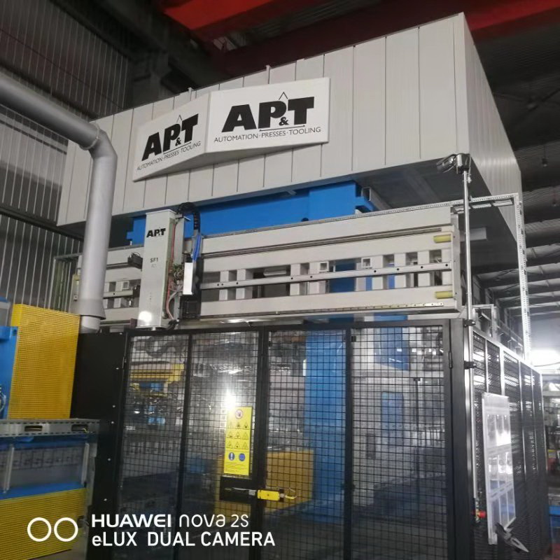 APT壓機熱成型線