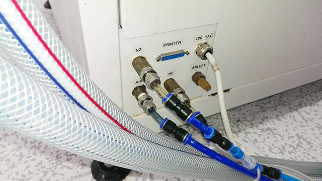 特殊氣體設(shè)備接機(jī)